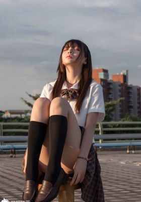 欧洲在线观看av_720HD高清在线观看