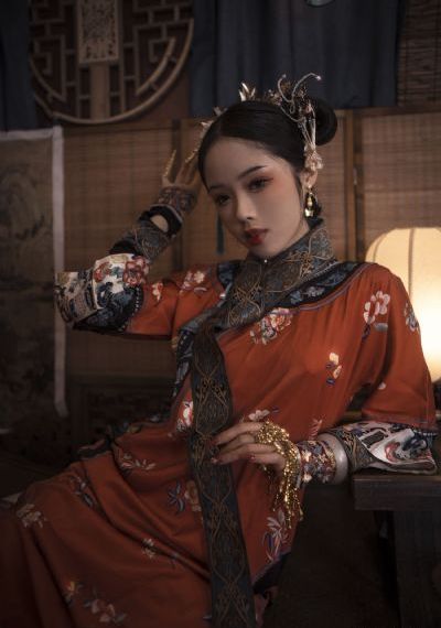 亚洲乱码中文字幕综合精品视频_超清最新电影在线观看